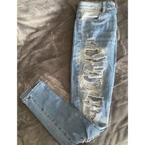 Distressed Skinny Jeans